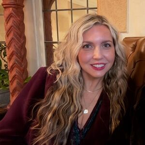 Meet your Posher, Brooke